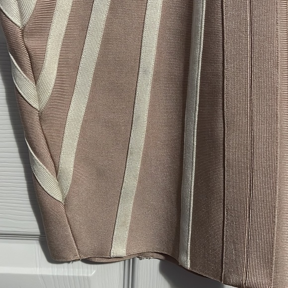 HOT MIAMI STYLES BANDEU DRESS - Picture 9 of 10